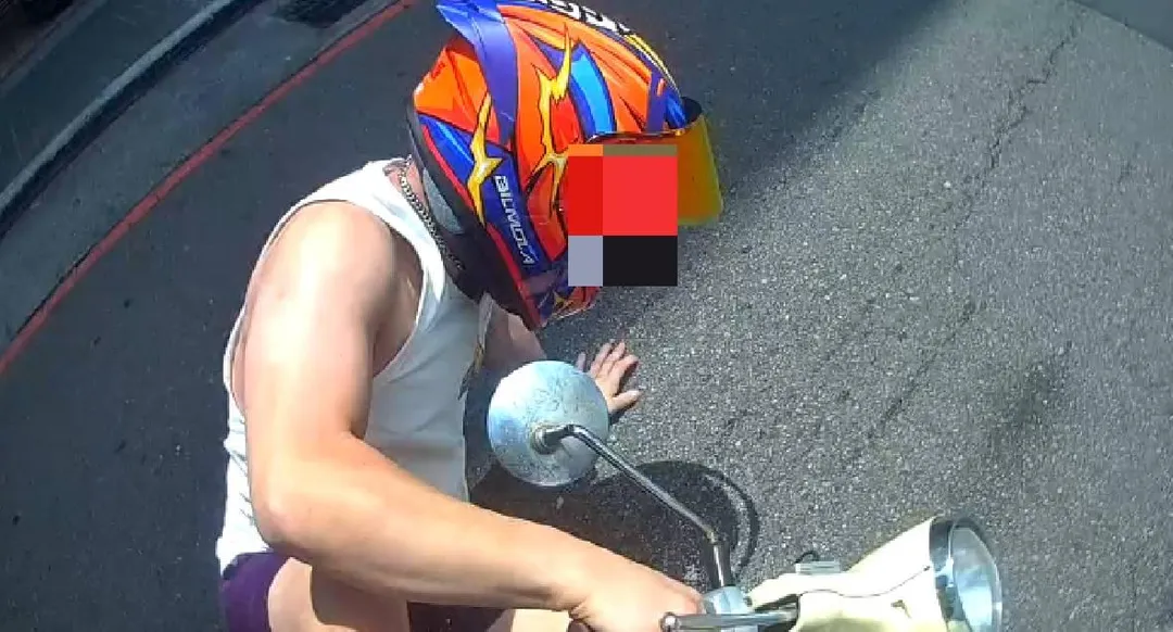 因為洗錢被通緝的曾姓男子，看到警方不斷賣慘，狂喊對不起。（圖／警方提供）