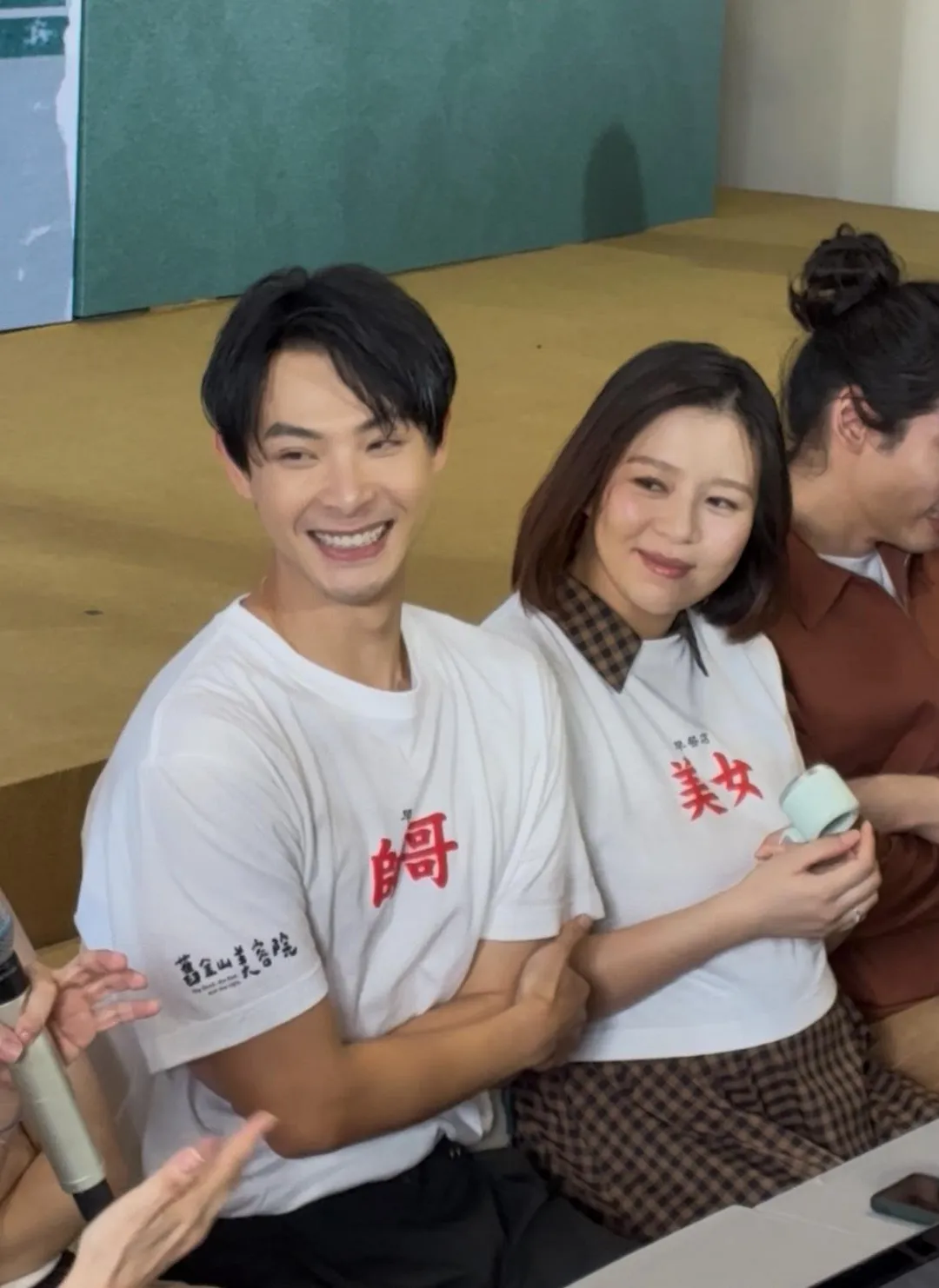 劉品言表示這是她出道以來首次以孕婦身分接手媒體訪問，笑稱連晨翔是「肇事者」。（圖／記者郭竹倩 攝）