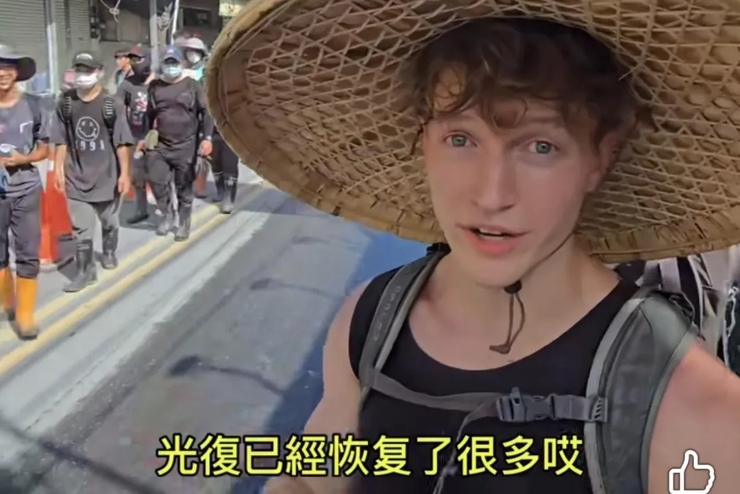 普格米爾前往花蓮光復災區協助救災。(圖/翻攝自Jacob Pugmire臉書)