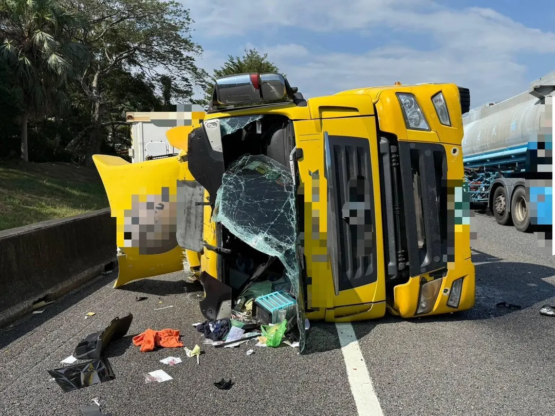 國1北上湖口路段發生車禍事故。（圖／國道警方提供）