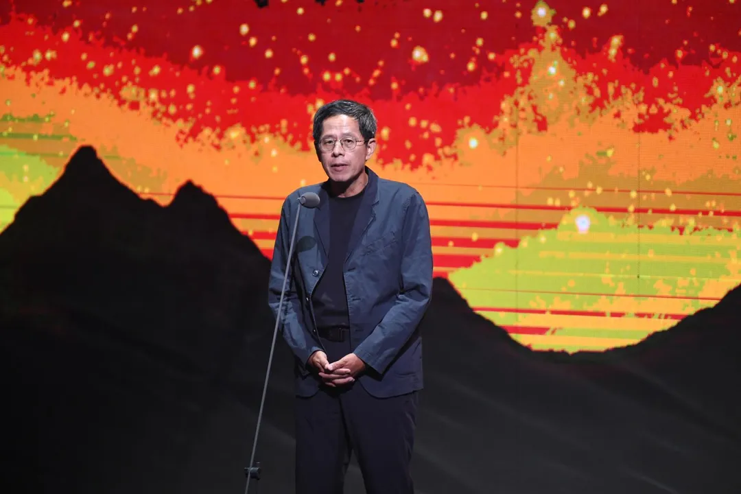 作家劉克襄發表引言。（圖／三立電視提供）