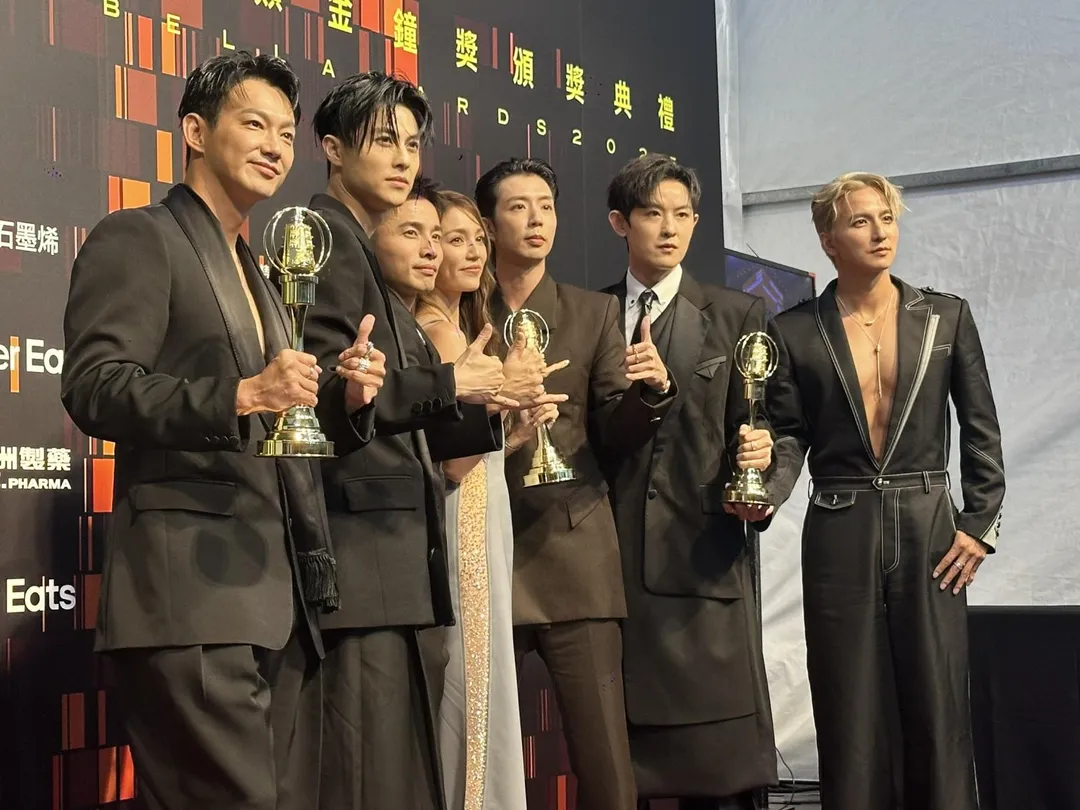 棒棒堂睽違15年合體,以《來吧!哪裡怕》奪下「實境節目主持人獎」。(圖/記者 伍映澄 攝)
