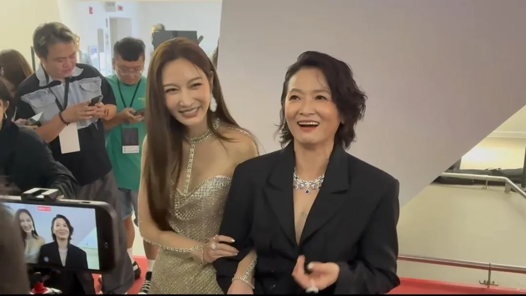 曾莞婷原本想穿紅內褲,沒想到竟剛好碰上生理期。(圖/記者 郭竹倩 攝)