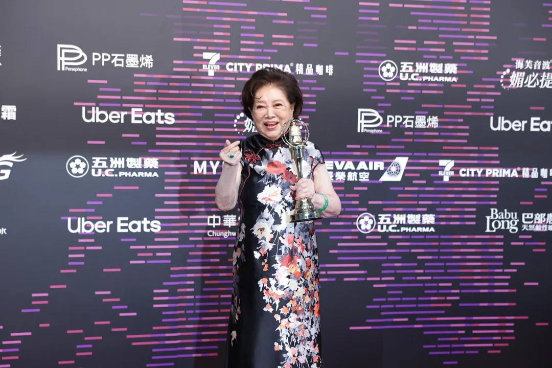 86歲資深演員陳淑芳獲頒「特別貢獻獎」。(圖/中國時報 郭吉詮、杜宜諳攝)