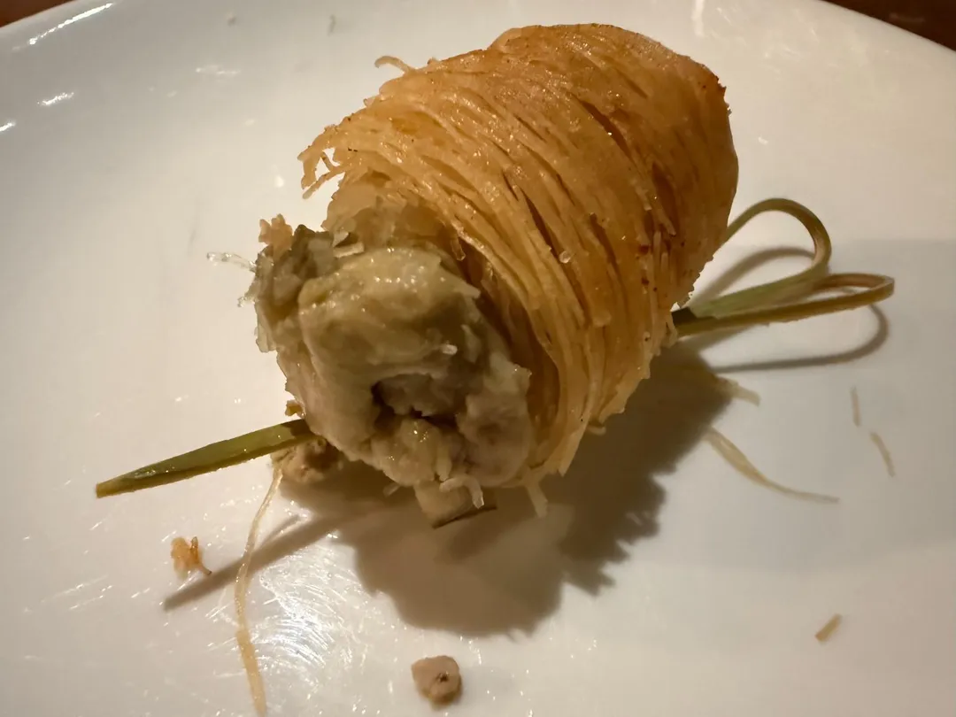 切開可見滿滿鮮蚵。（圖／黃宏輝提供）