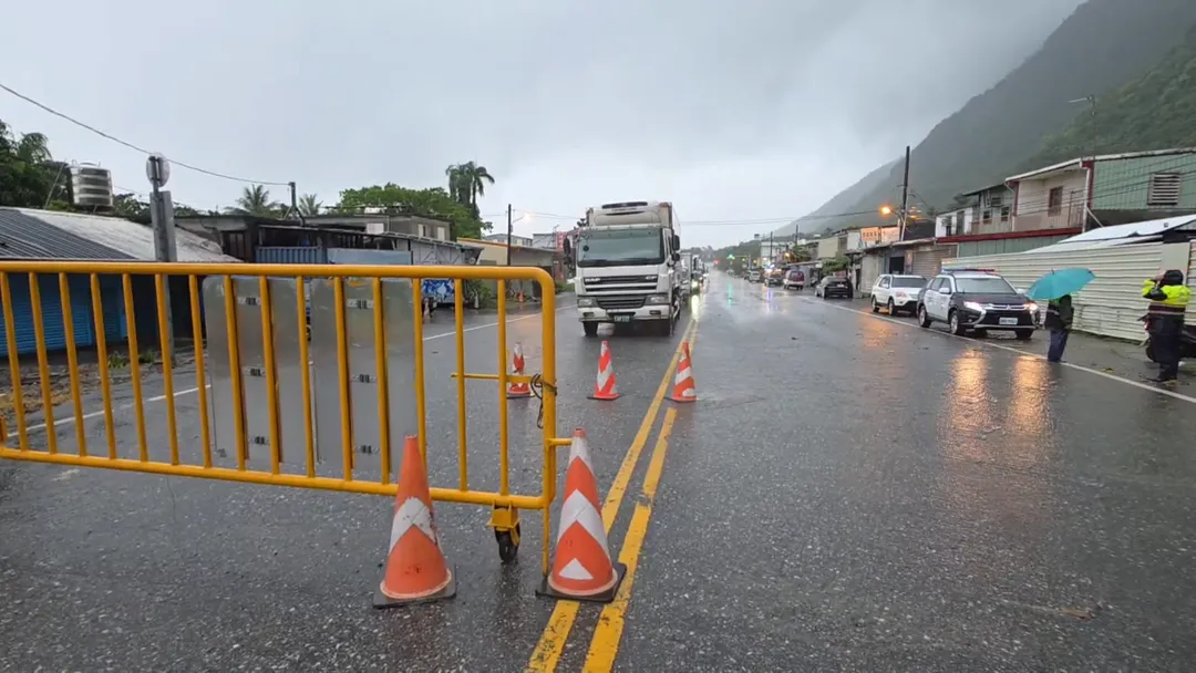 蘇花公路和仁至崇德路段因為強降雨影響，不排除預警性封閉。（圖／資料畫面，中天新聞）