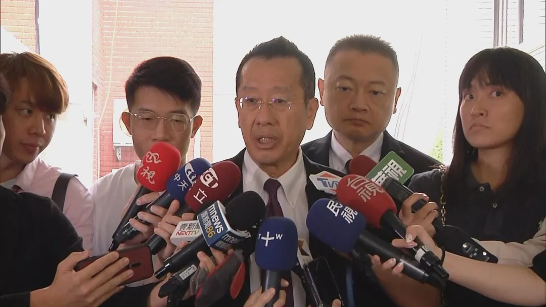 國防部長顧立雄。