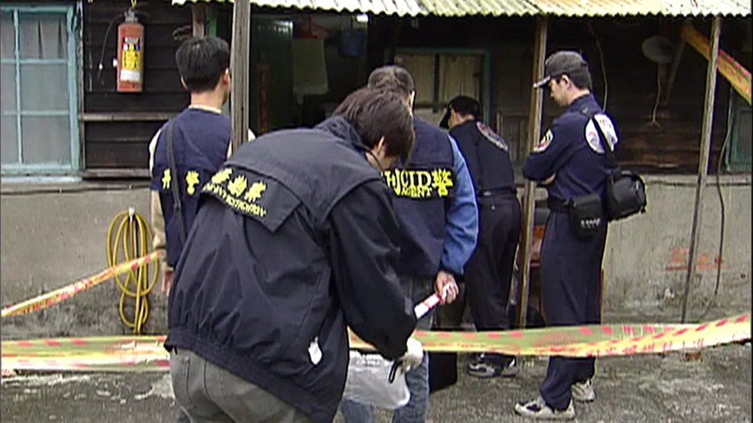 警方到場採證。（圖／中天新聞）