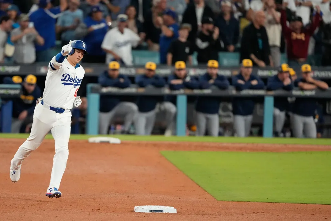MLB世界大賽（25日）開打，由大谷翔平領軍洛杉磯道奇（Los Angeles Dodgers），對上多倫多藍鳥。（圖／美聯社）