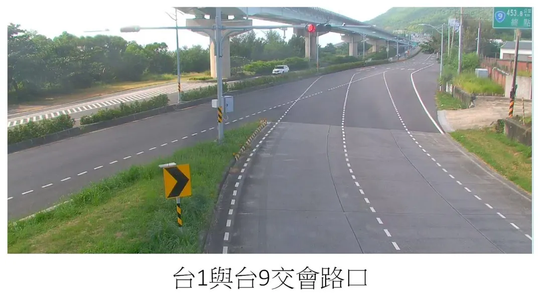 台1線與台9線交會路口25日下午通行正常，無壅塞狀況。（圖／公路局南區養護工程分局提供）
