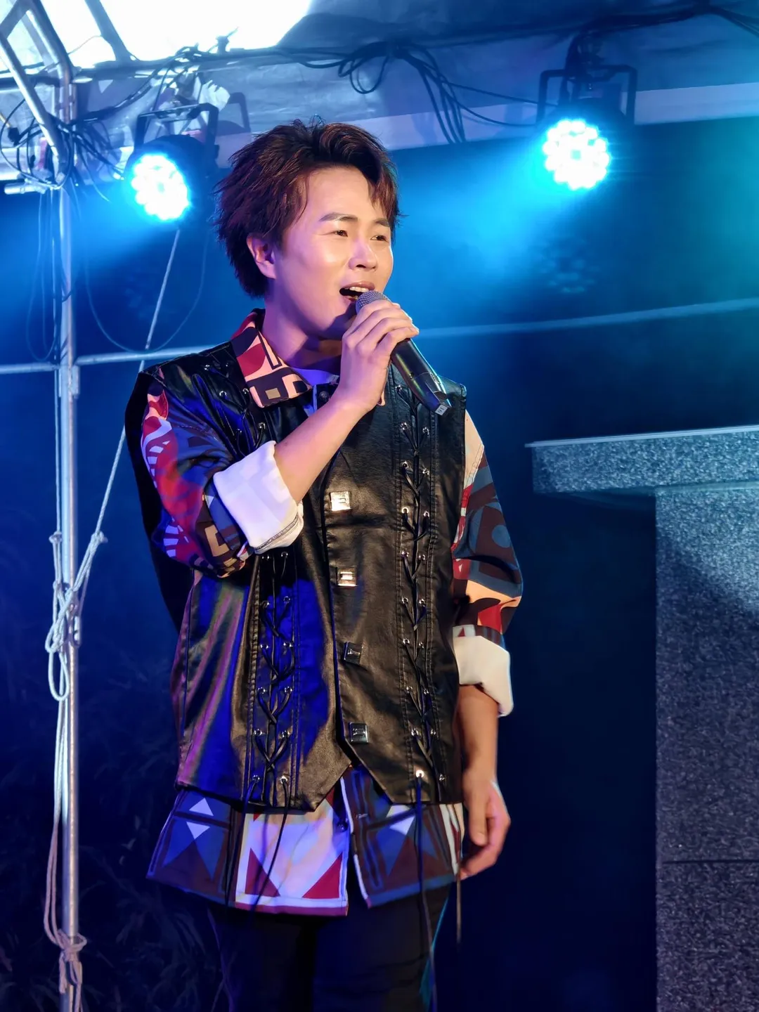 陳孟賢喊話想辦個人演唱會 。（圖／全球巨星有限公司提供）