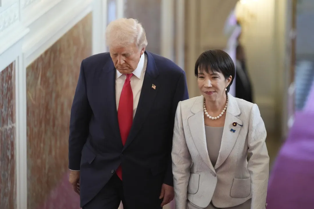 美國總統川普與日本首相高市早苗首次會晤。(圖/美聯社)