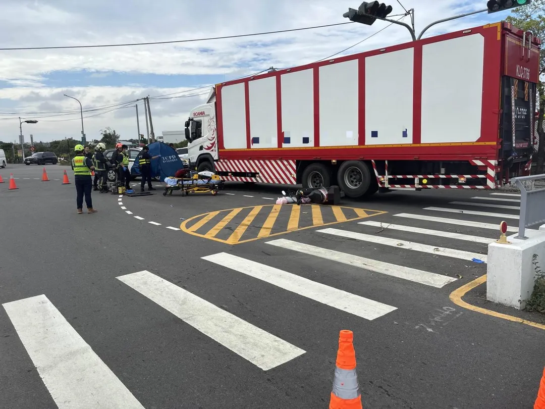 台中市神岡區4日下午發生一起驚悚死亡車禍。（圖／翻攝畫面）