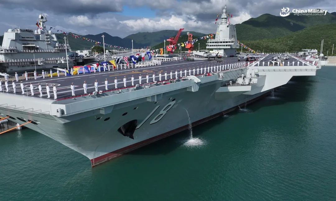 福建號正式成軍。(圖/中國軍網)