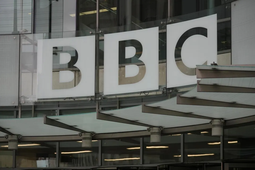 圖為位於英國倫敦的《BBC》總部。（圖／美聯社）