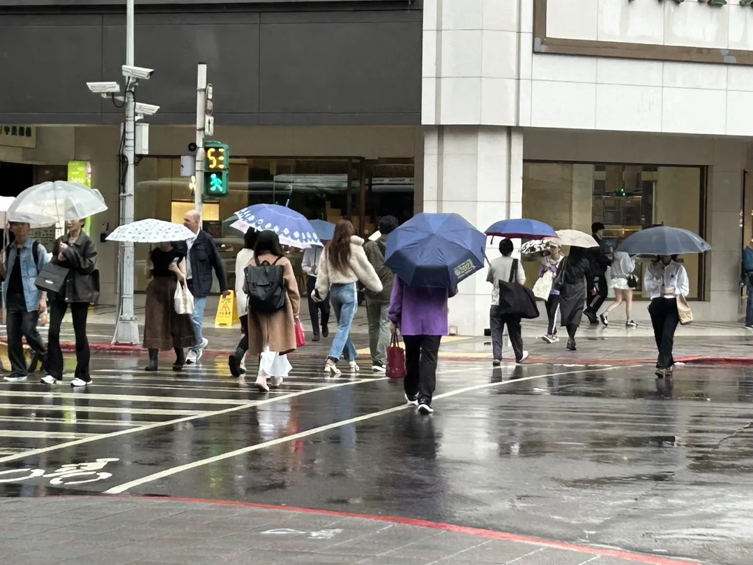 清明連假天氣濕搭搭。（示意圖／記者高珞曦攝）