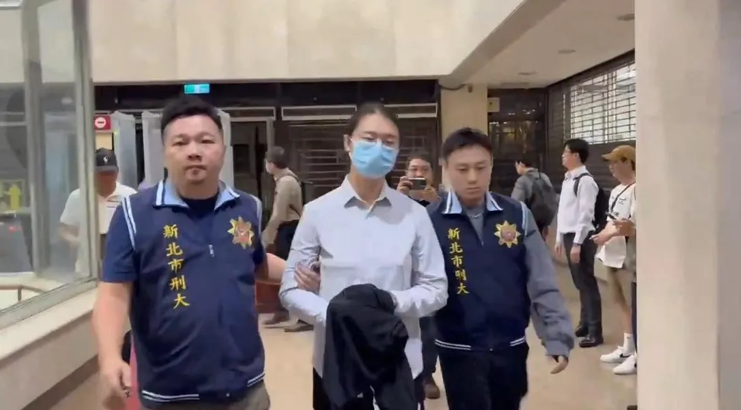 警方今拘提涉嫌洩密給詐騙集團上游成員的孫姓律師,並移送北檢複訊。(圖/翻攝畫面)
