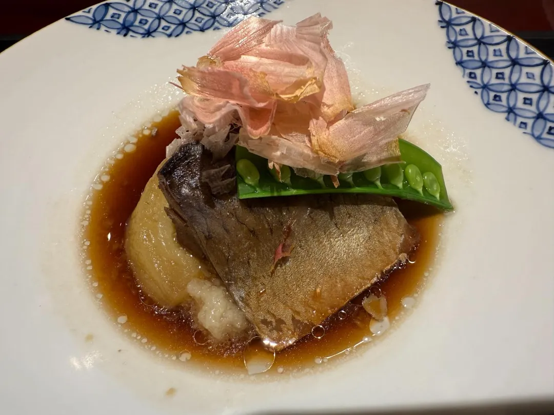 北海道鯡魚先製成魚乾再與茄子燉煮，完全釋放鮮味。（圖／黃宏輝提供）