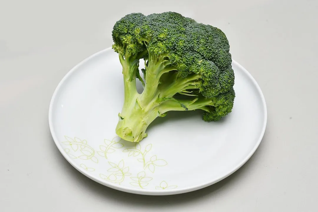 青花菜中的蘿蔔硫素是一種強效含硫化合物,研究顯示能抑制體內發炎物質的產生。(示意圖/Pixabay)