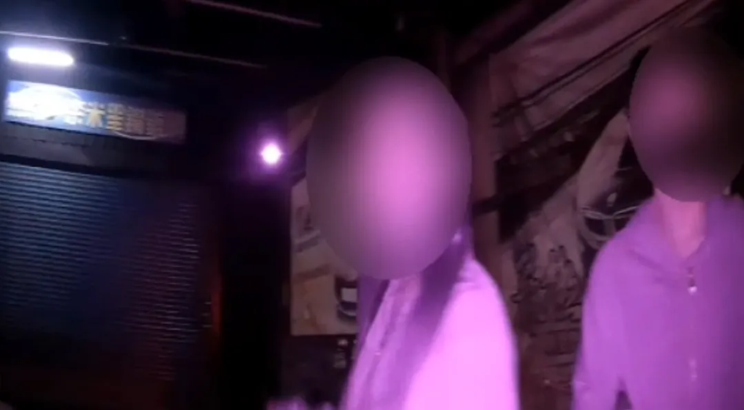 王小姐上前詢問時,對方態度十分強硬,要她「滾開」,直覺對方並非真正警察,立即撥打110報案求助。(圖/警方提供)