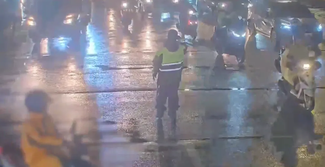 員警疏導交通。（圖／警方提供）
