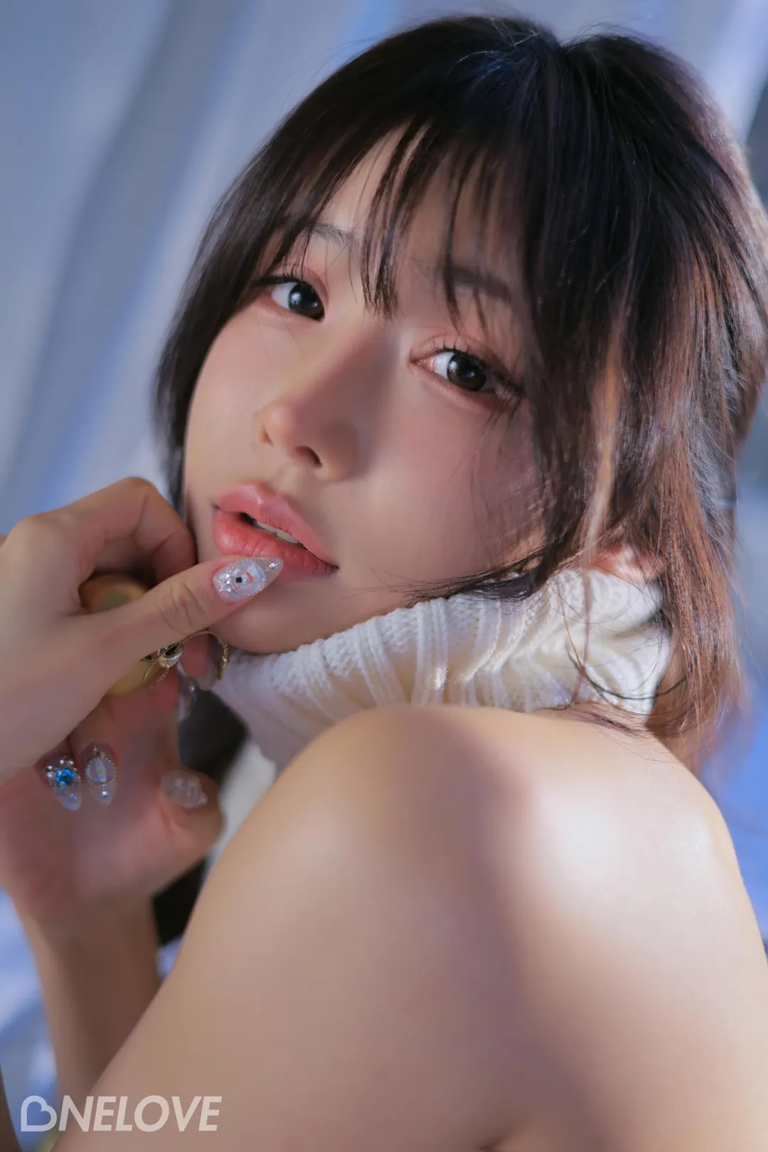 南韓寫真女神煉乳因擁有火辣身材，被稱為「暗黑版李珠珢」。（圖／OneLove萬楽提供）
