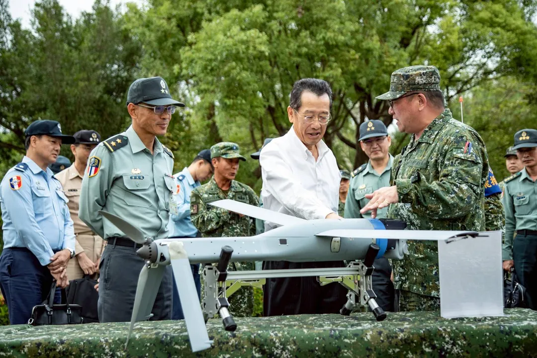 Altius-600M滯空彈藥,機首的藍色塗裝顯示為訓練型。(圖/國防部)