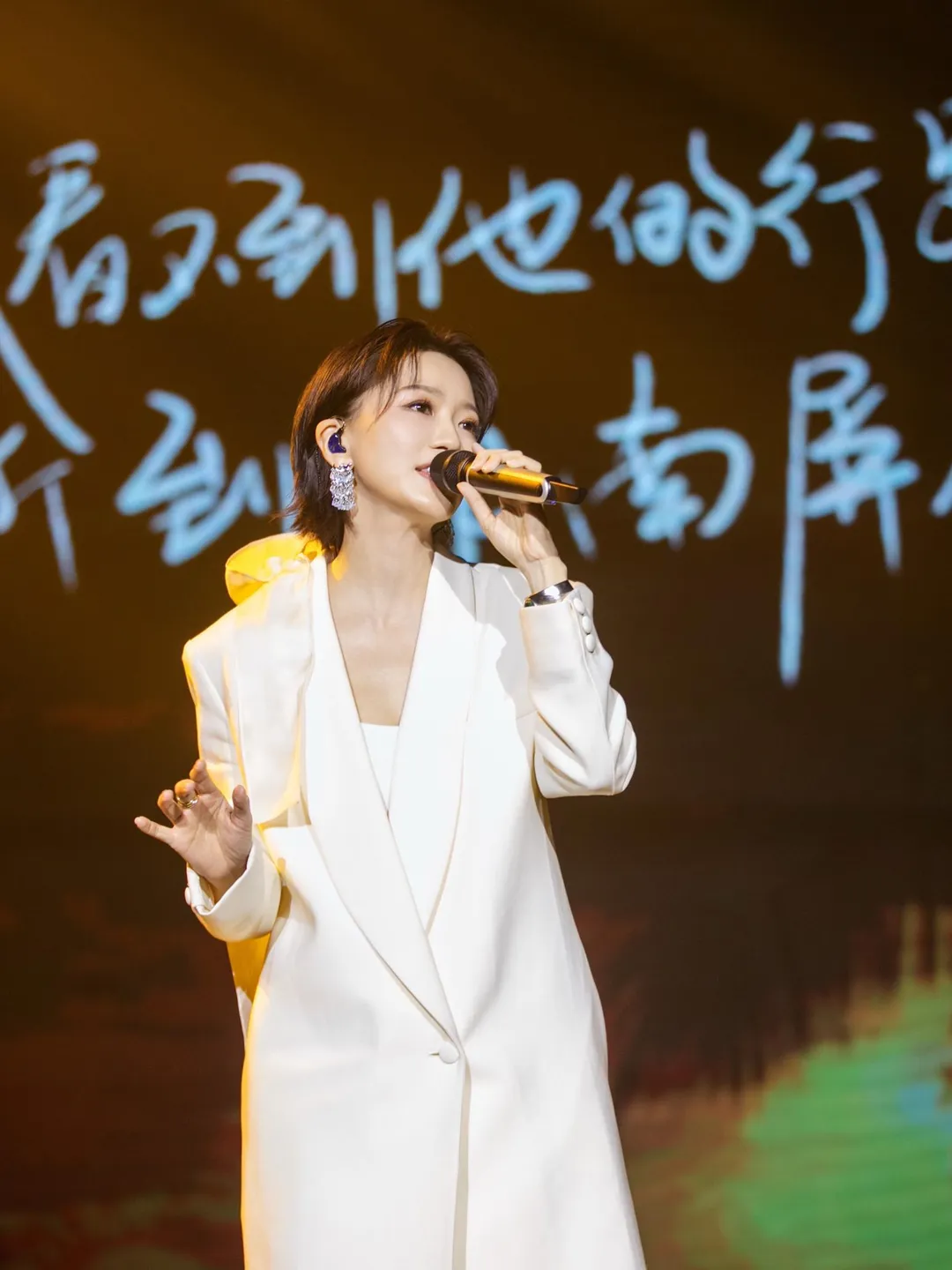 新加坡歌手蔡淳佳《淳粹·25週年世界巡迴演唱會》第一站17日從廣州開跑。（圖／Joi Music / 淳萃文化 提供）