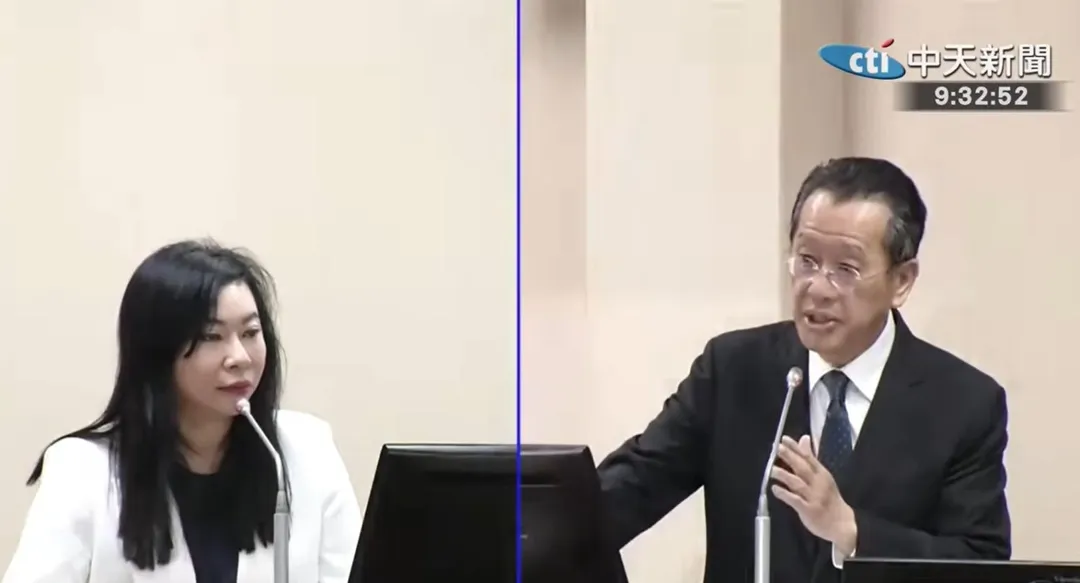 林憶君(圖左)質詢顧立雄。(圖/中天新聞)