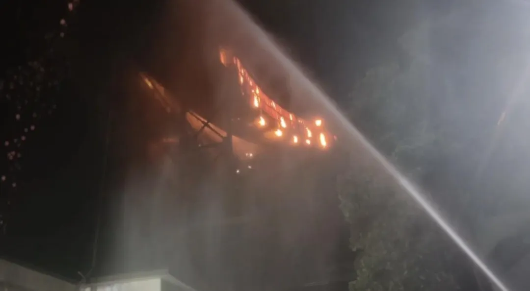 台泥初步研判火災應為承包商施工引起。（圖／宜蘭消防局提供）