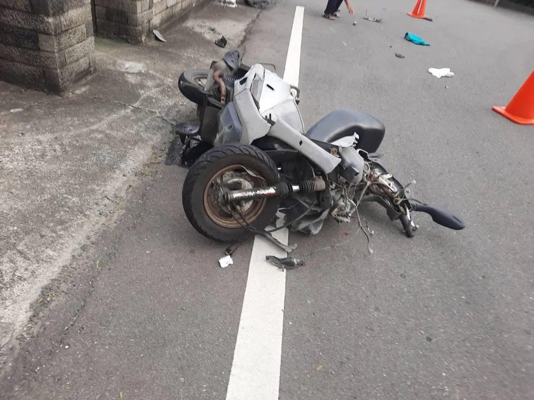 另名鄧姓男騎士的機車。（圖／警方提供）