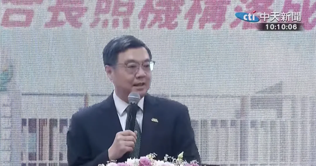 卓榮泰表示,希望還是要找出一條可行之道,讓明年中央政府總預算能夠順利審議。(圖/中天新聞)