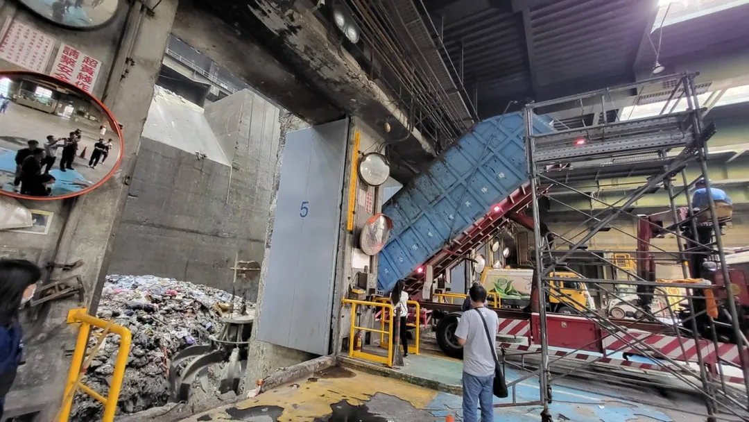 澎湖地檢署將查獲的900多公斤愷他命毒品，運到高雄銷毀。（圖／高雄地檢署提供）