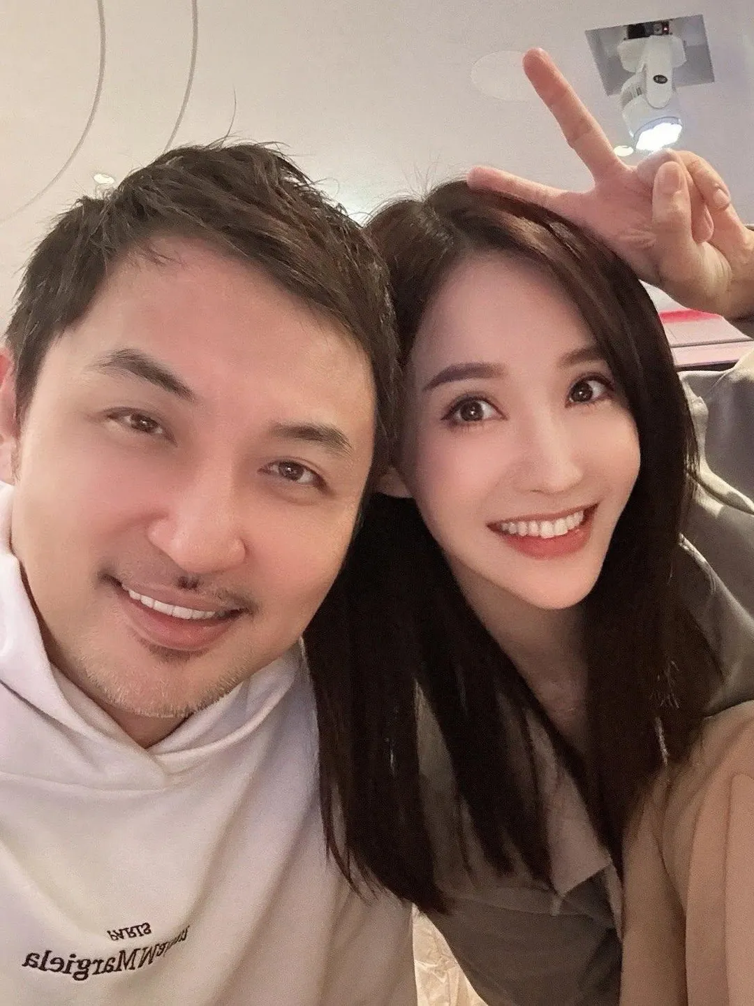 徐千京相當感謝李進良曾給予她的莫大支持。（圖／翻攝FB 徐千京）