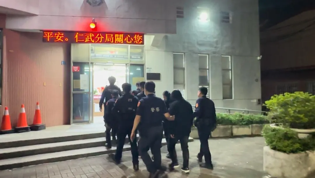 警方將涉案4嫌全數查緝到案。（圖／中天新聞）