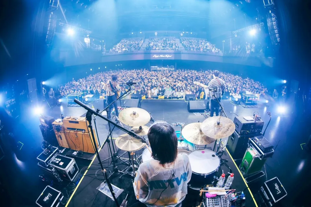 Saucy Dog粉絲齊聚Zepp New Taipei。（ 圖/日吉JP純平 提供）