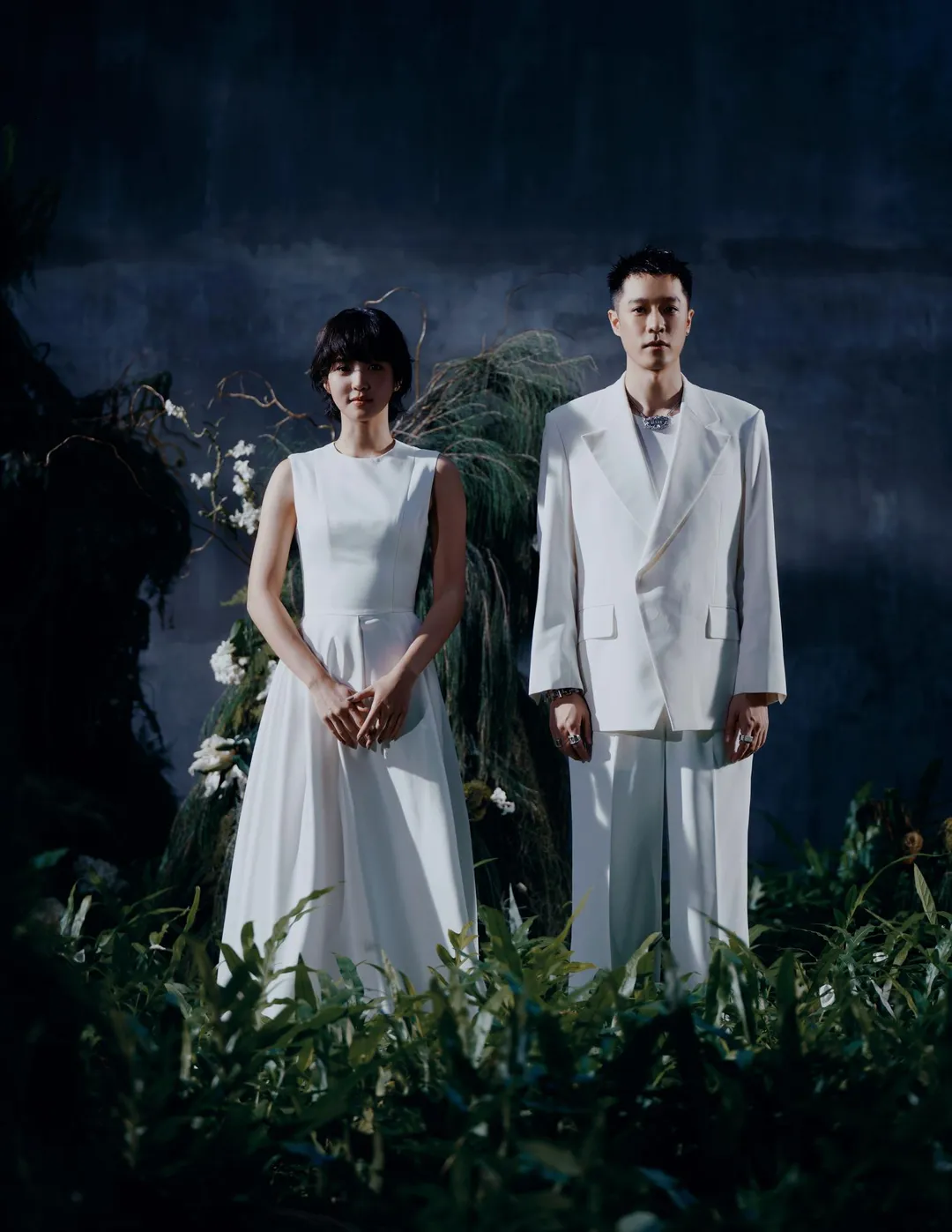 〈TIL THE END〉MV有「泰國初戀臉女神」稱號的Juné （左）擔任女主角。（圖／環球音樂 提供）