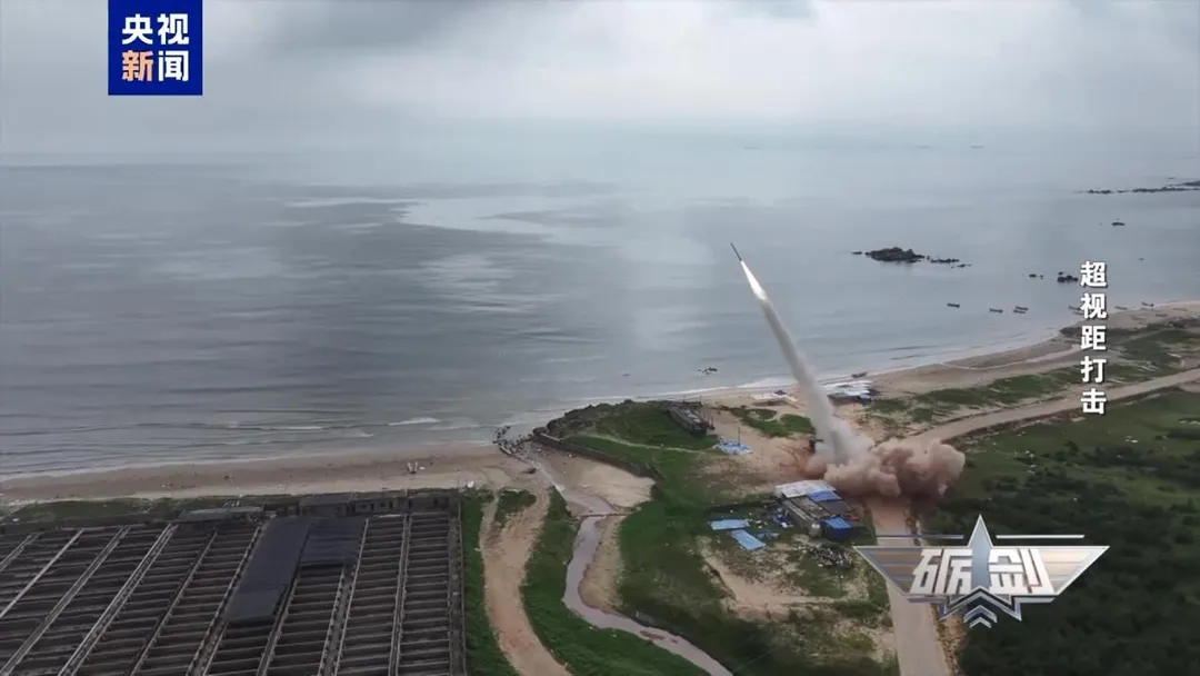 圖為大陸12月初在渤海實彈射擊。（示意圖／央視）