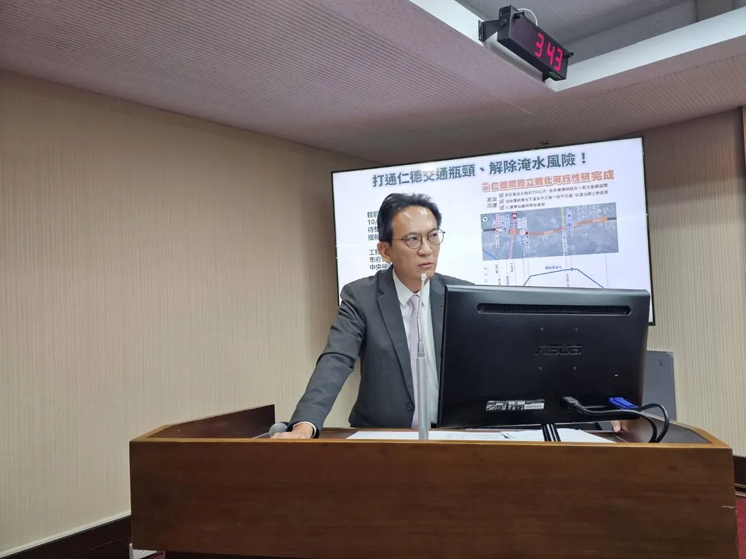 林俊憲接受專訪，重提過去台南市議長跑票爭議，直言賴清德怎敢託付給陳亭妃。（圖取自林俊憲臉書）