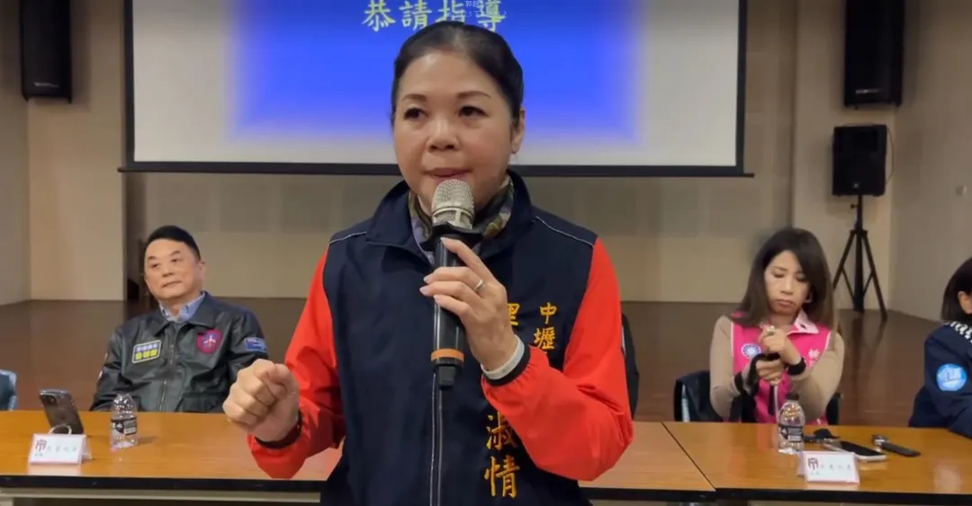 當地龍岡里里長吳淑情堅決表達反對立場。（圖／中天新聞）