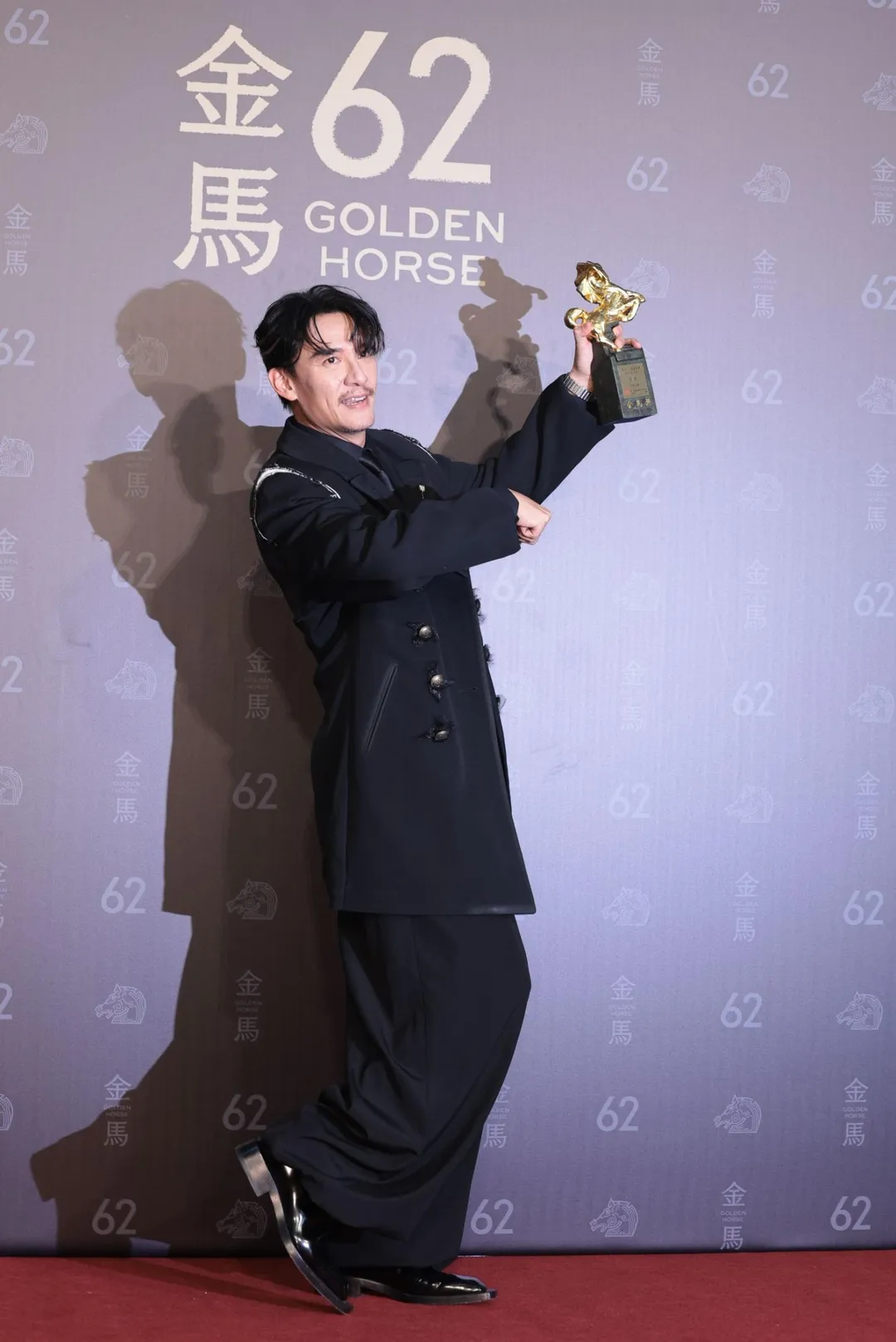 張震以《幸福之路》二度奪下金馬獎「最佳男主角獎」。（圖／中國時報&nbsp;陳俊吉、杜宜諳、郭吉銓攝）