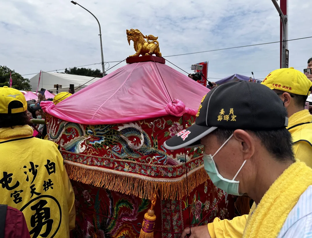 苗栗白沙屯拱天宮媽祖最近首度南下到高雄贊境。（圖／楊登嵙提供）