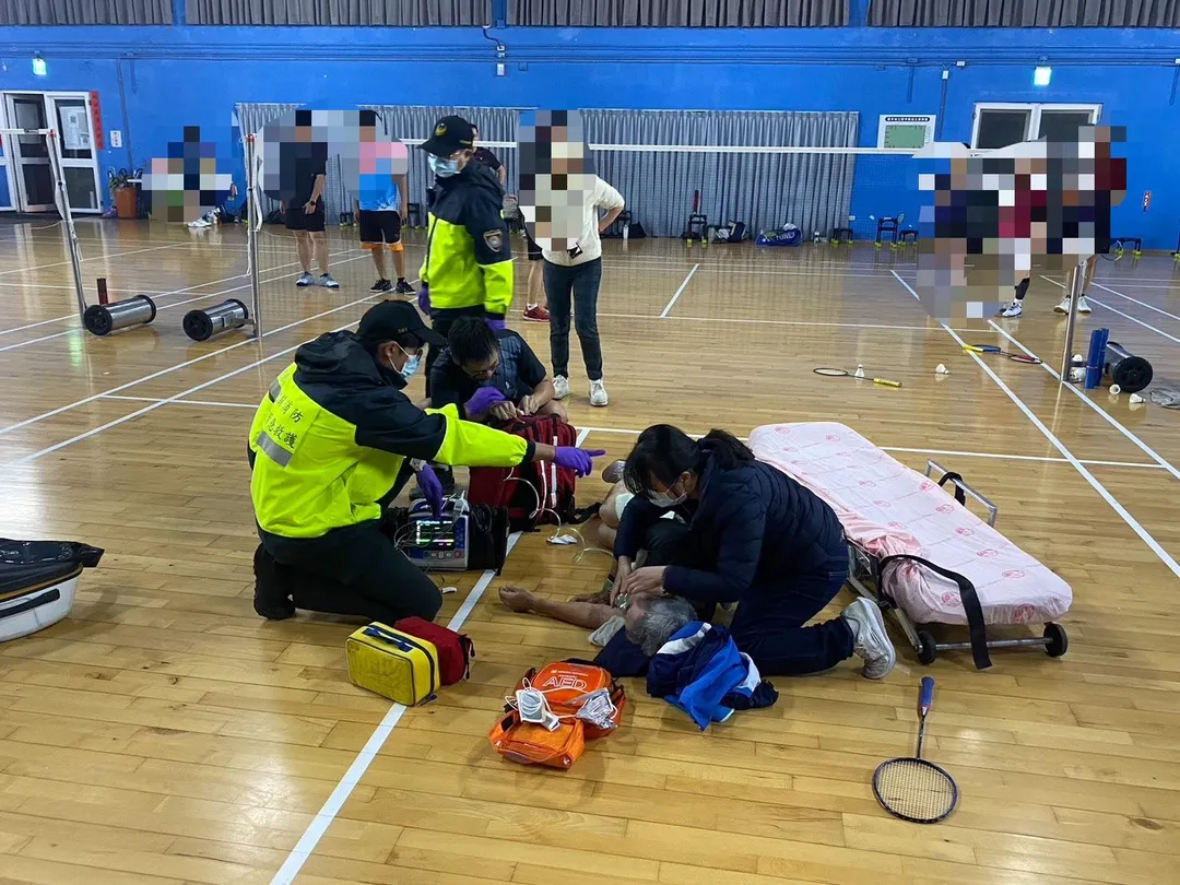 羅東消防分隊救護人員到場。（圖/宜蘭縣消防局提供）