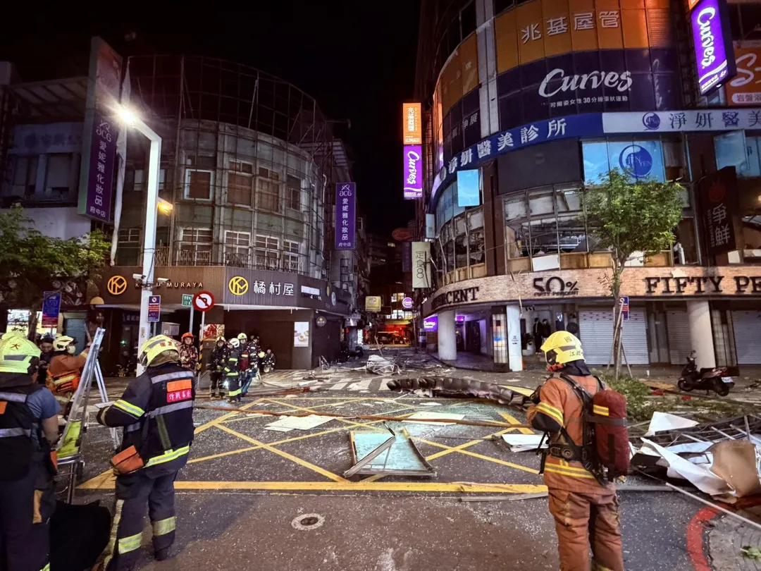 氣爆現場的慘狀。（圖／新北市消防局提供）