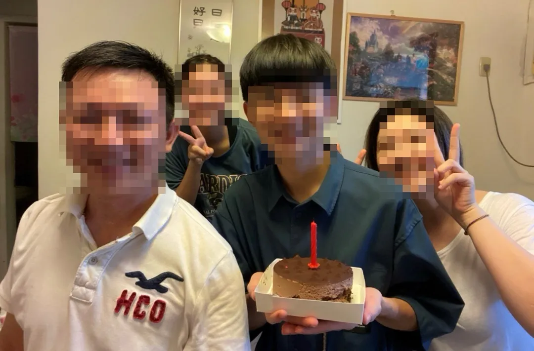 陳男一家4口開心合照已成追憶。（圖／家屬提供）