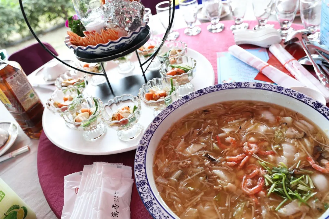 現場集結了台南的美食佳餚。（圖／台南市政府提供）