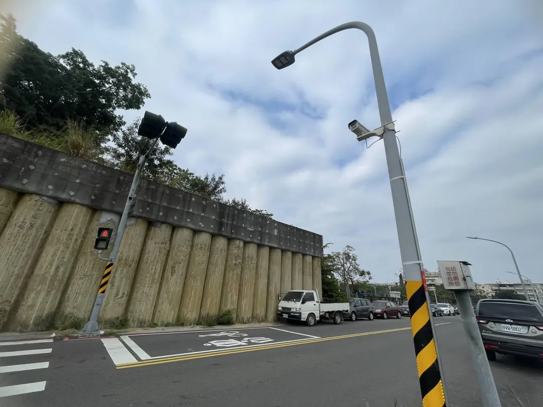 「事發現場」範圍極大。（圖／警方提供）