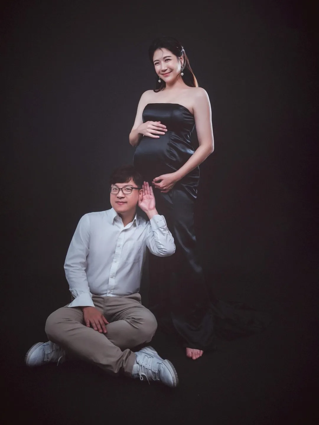 鄭亦真為了留下永恆紀念，鄭亦真拍攝孕婦寫真。（圖／翻攝新聞主播 鄭亦真 臉書）