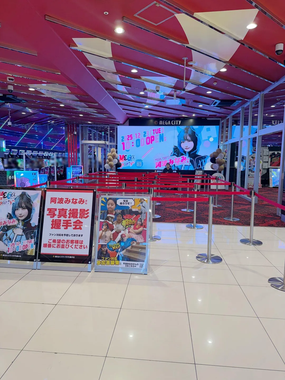 握手會現場一片冷清。（圖／翻攝自阿波Minami X)