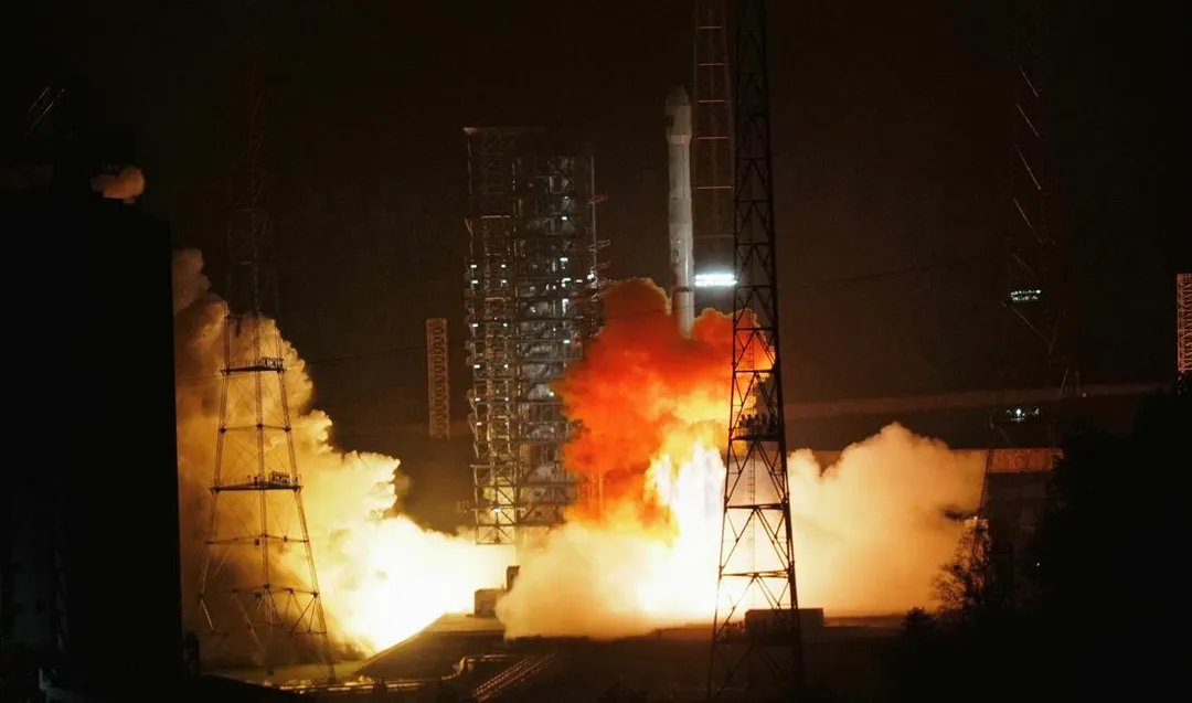 12月27日1具長征3乙火箭由西昌衛星發射中心升空。(圖/中國航天科技集團)